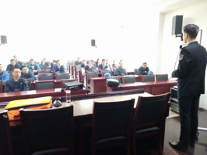 
				   
					黃河同力組織開展2019年消防安全、職業(yè)衛(wèi)生及廠區(qū)雙重預(yù)防體系建設(shè)知識培訓(xùn)
				 